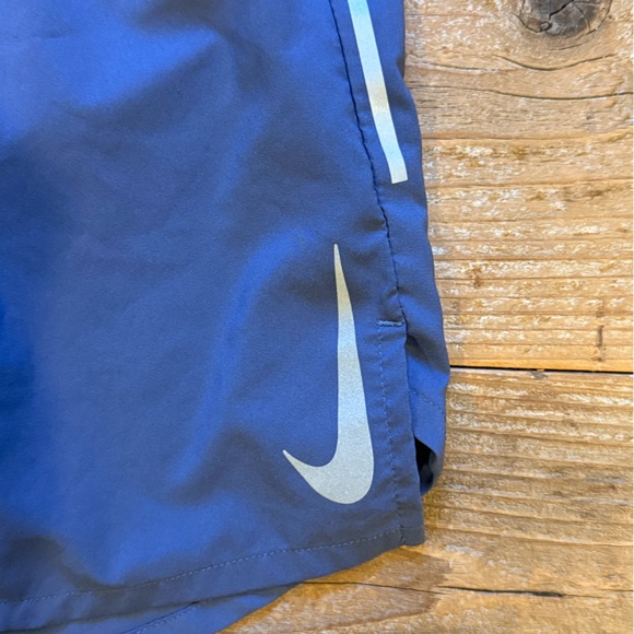 Nike X Peloton Dri-FIT Running Shorts - Picture 4 of 8